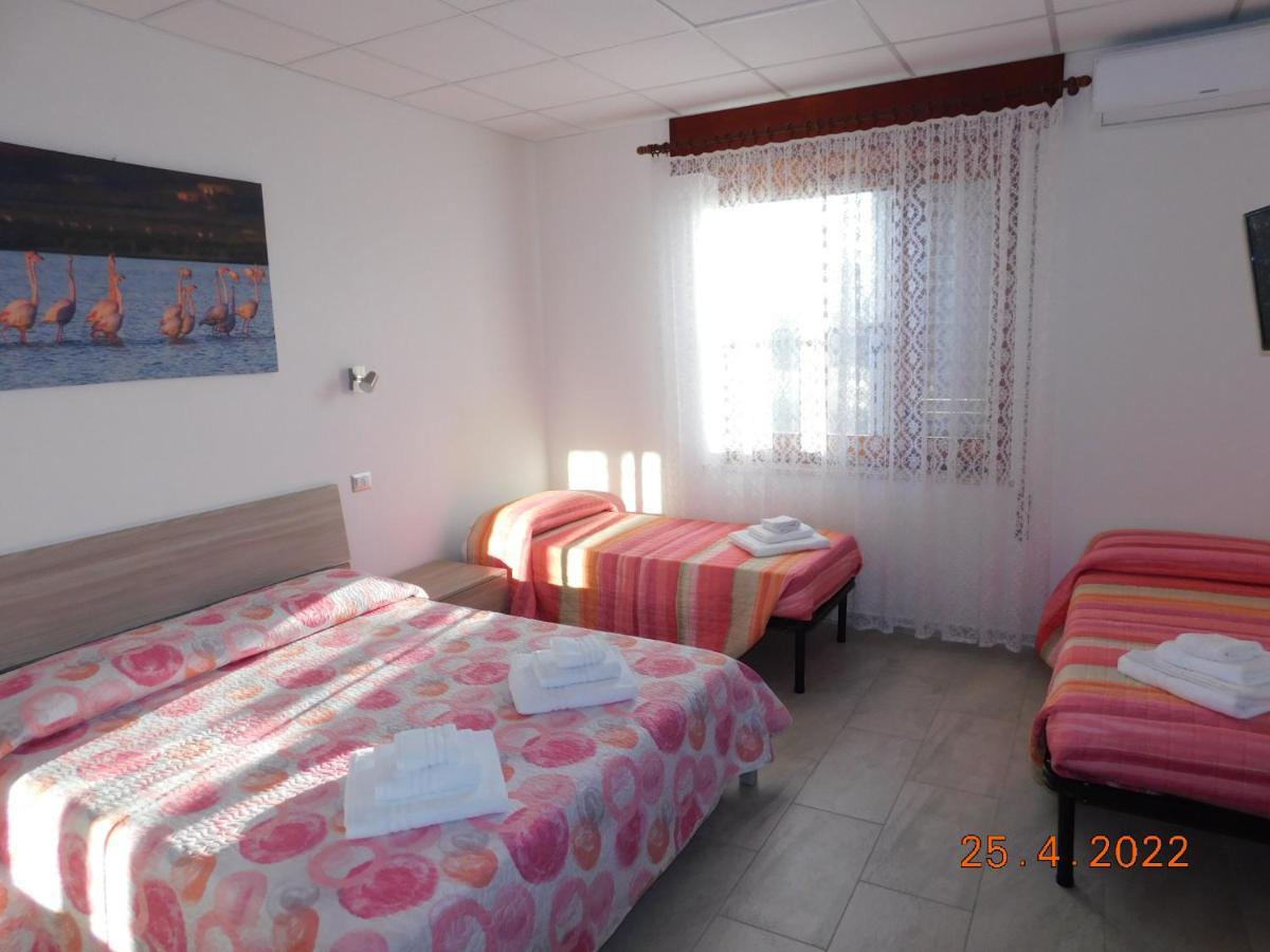 B&B Divino Cabras Exterior foto
